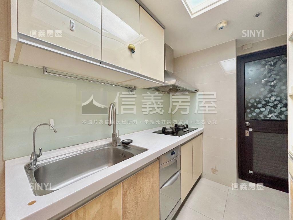 北大愛樂三房車位房屋室內格局與周邊環境