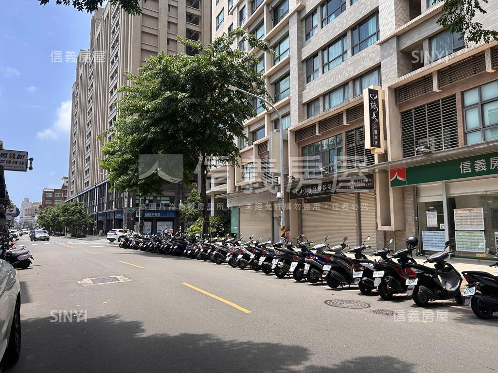 稀缺昌益綠光金店面房屋室內格局與周邊環境