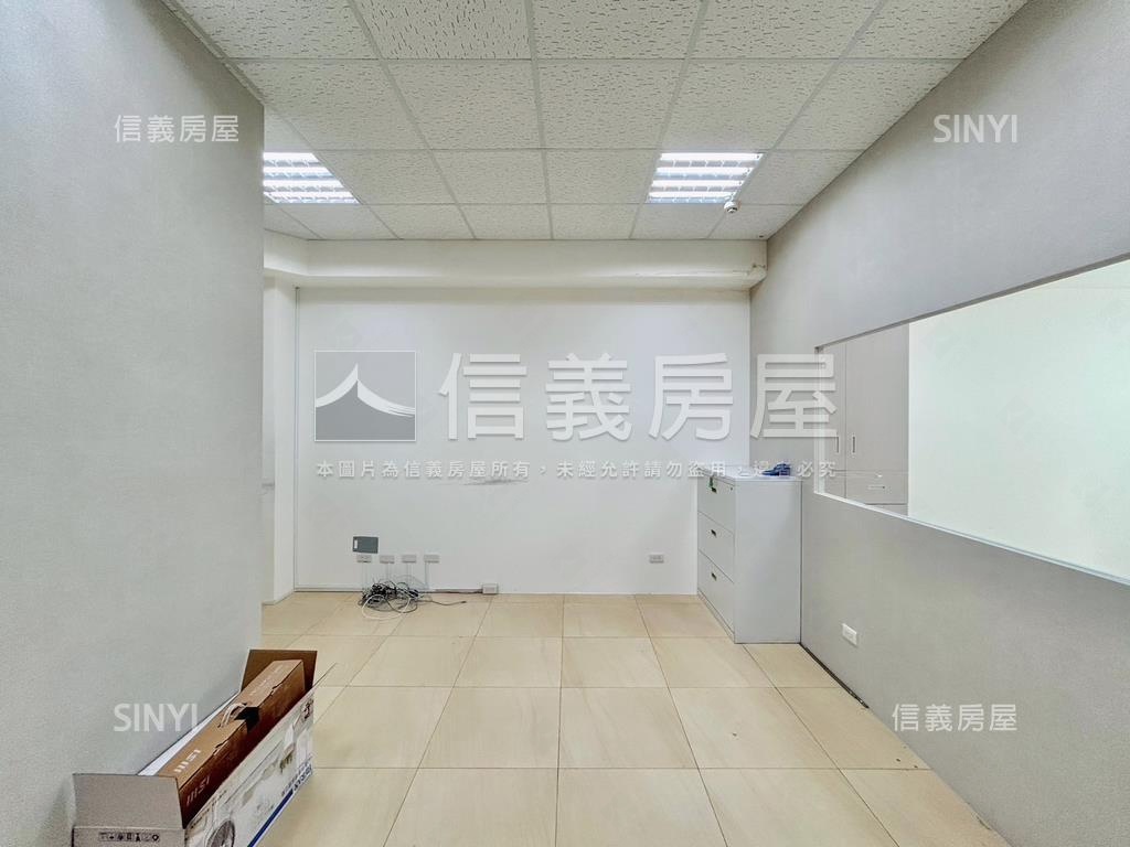 稀缺昌益綠光金店面房屋室內格局與周邊環境
