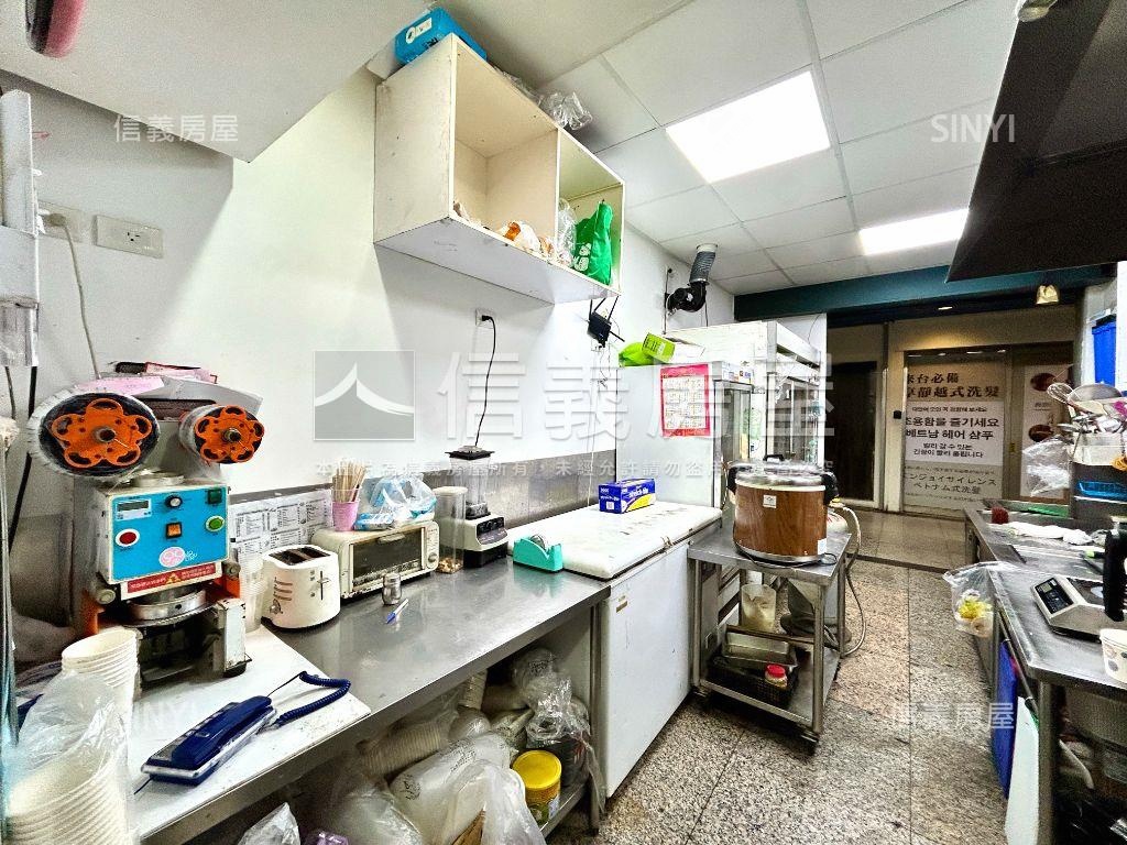【西門】正中華路人潮金店房屋室內格局與周邊環境