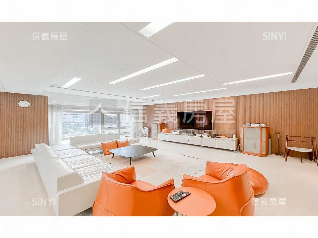 寶輝花園廣場裝潢五平車房屋室內格局與周邊環境