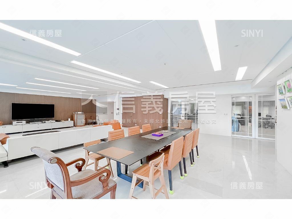 寶輝花園廣場裝潢五平車房屋室內格局與周邊環境