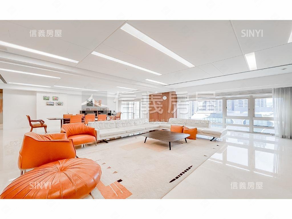 寶輝花園廣場裝潢五平車房屋室內格局與周邊環境