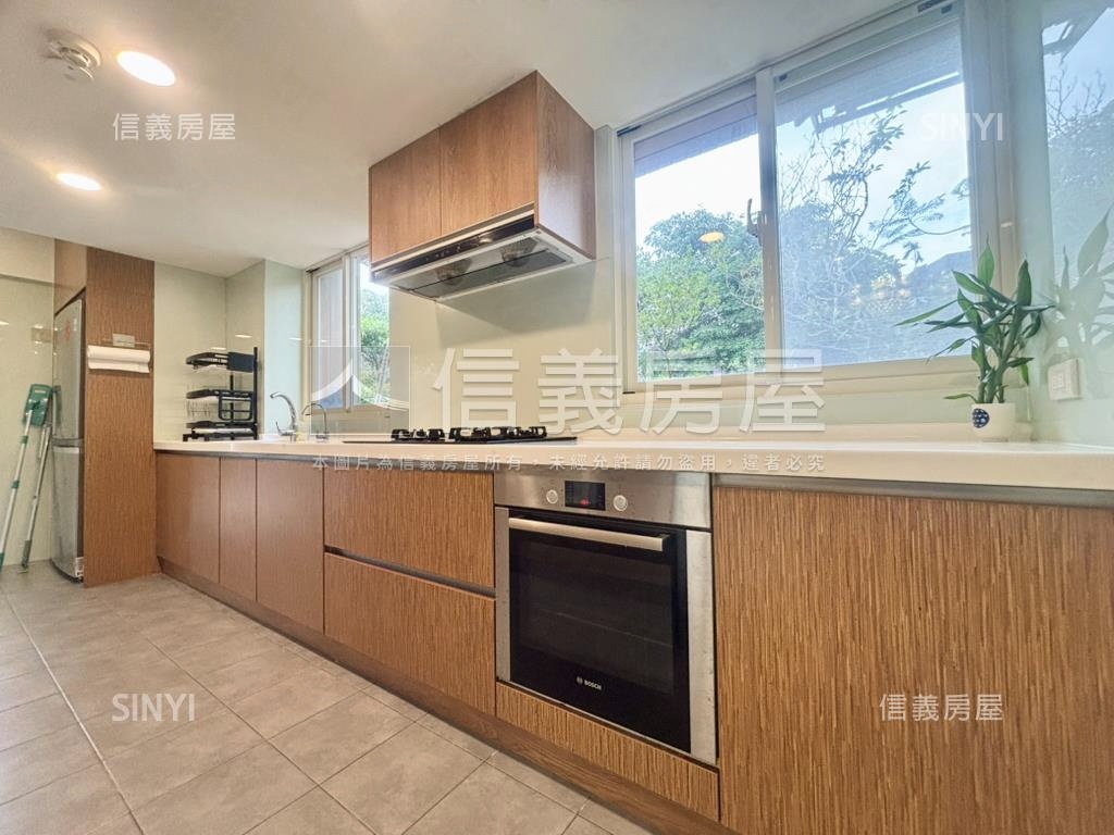 敦南山林捷運景觀時尚美墅房屋室內格局與周邊環境