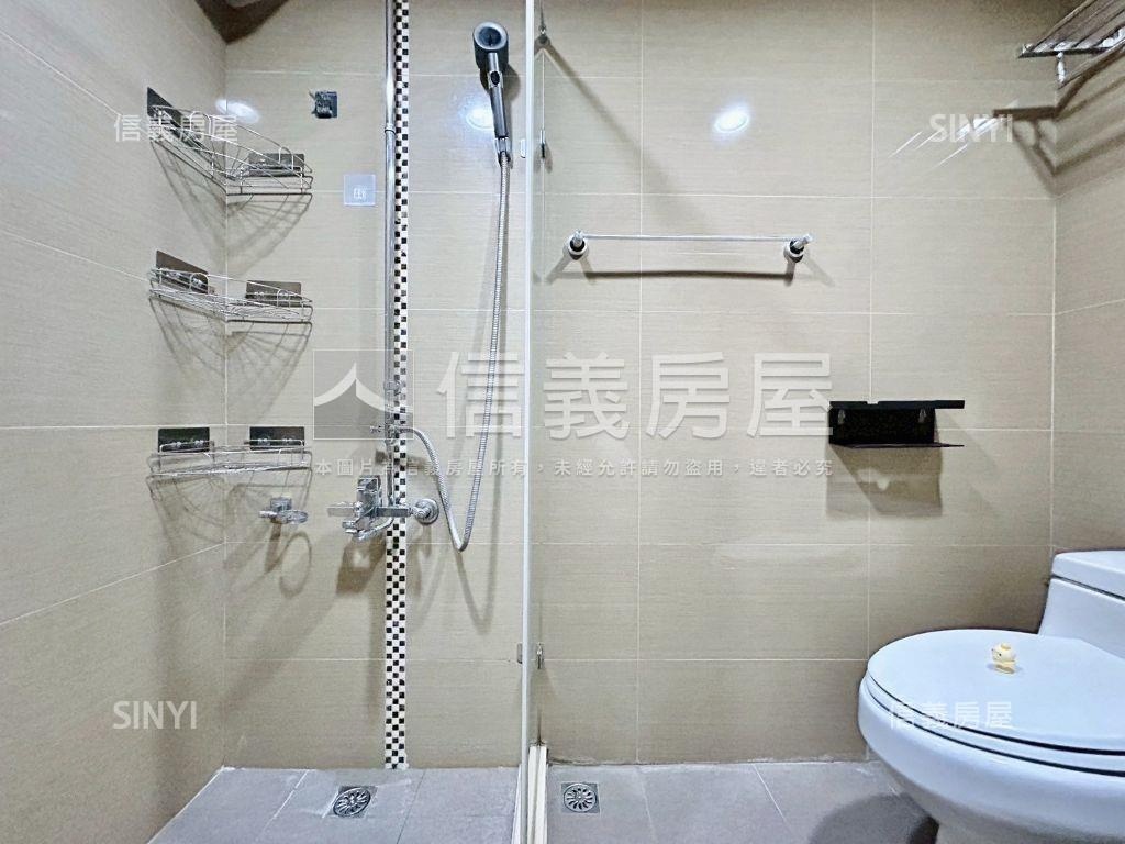 酷崇德文心大兩房附車位房屋室內格局與周邊環境