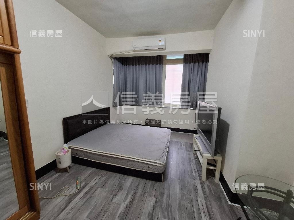 新東街２樓３房２衛有窗房屋室內格局與周邊環境