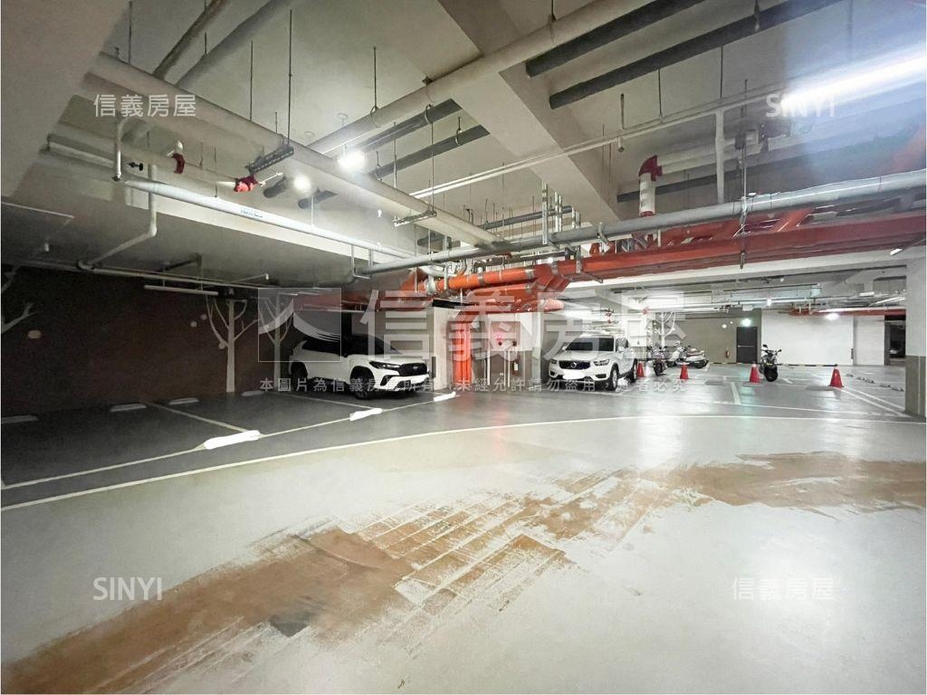 康橋重劃區兩房Ｂ１平車房屋室內格局與周邊環境