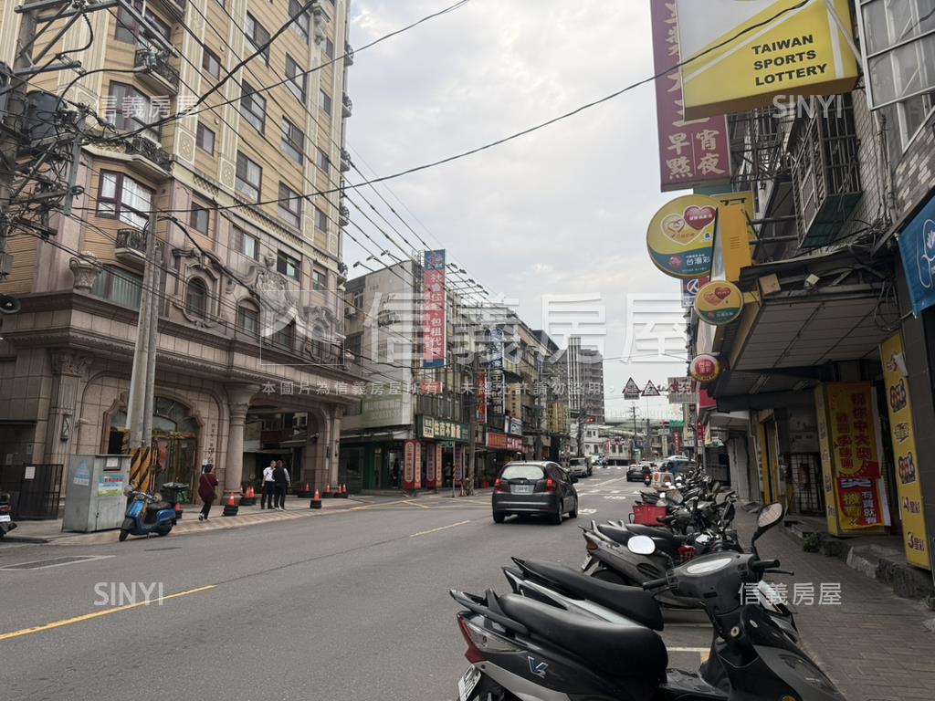 大器邊間海德堡附車位房屋室內格局與周邊環境