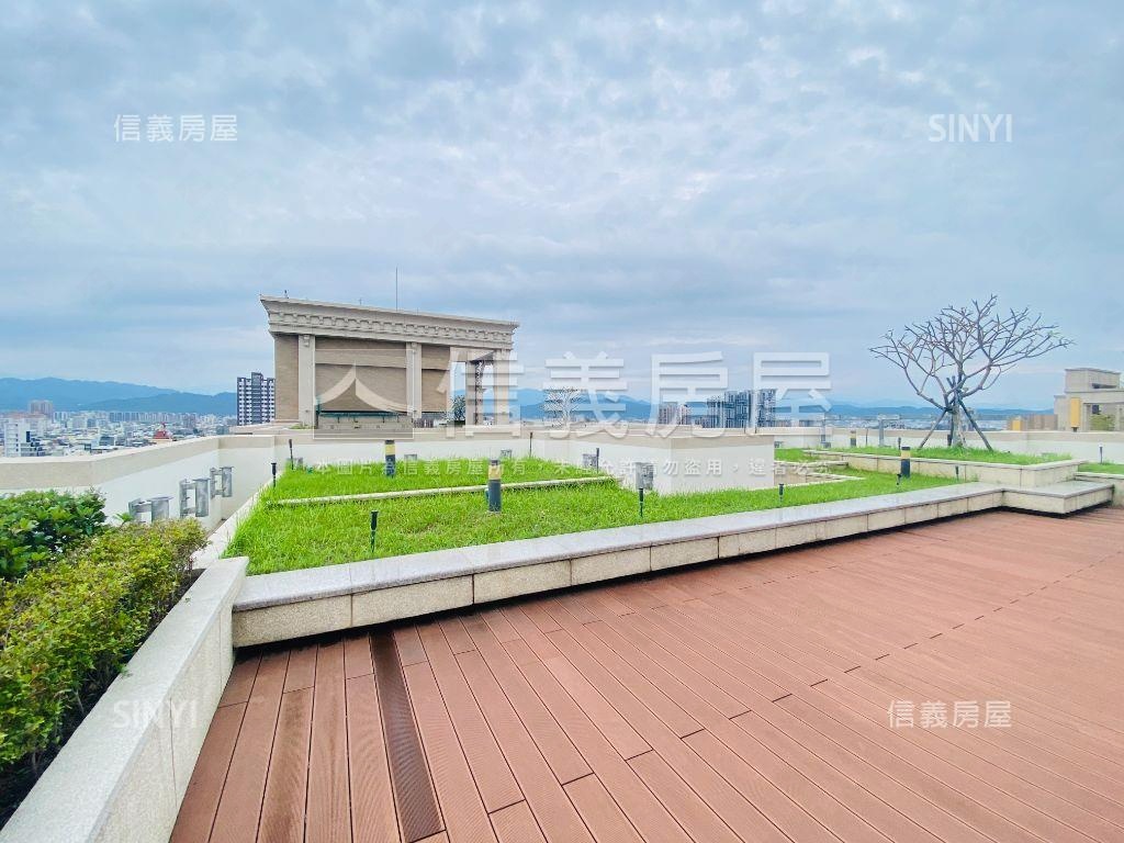 東區星境界二房平車位房屋室內格局與周邊環境
