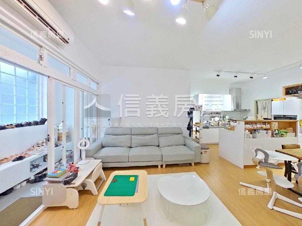 專任捷運漂亮超值邊間一樓房屋室內格局與周邊環境