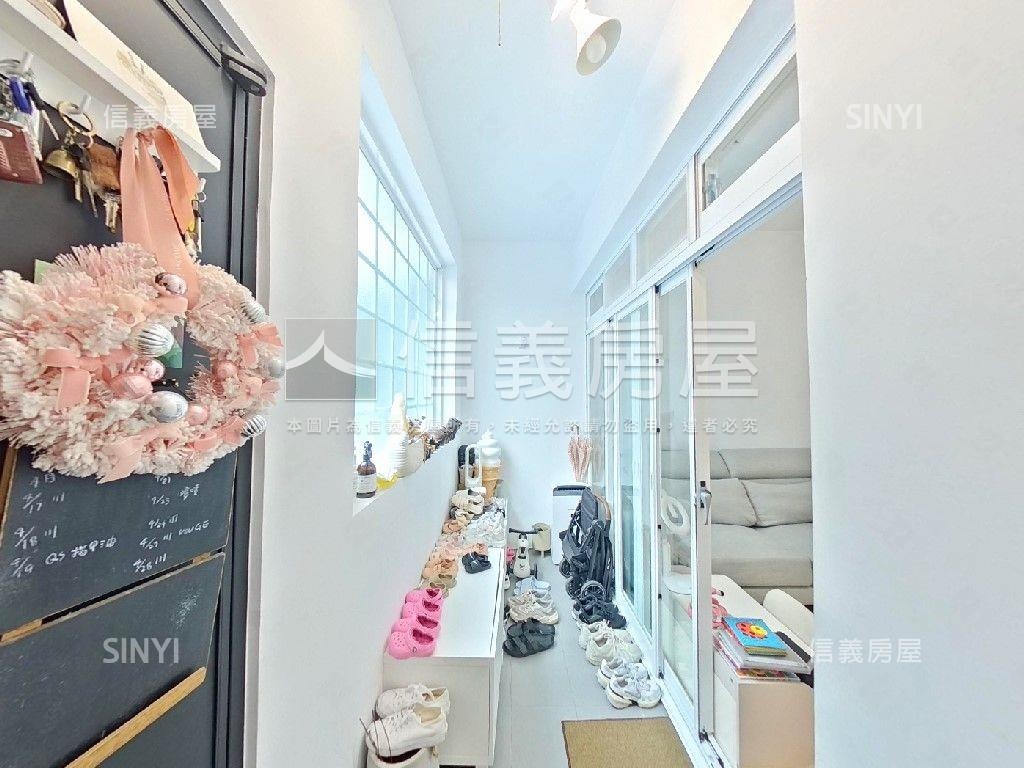 專任捷運漂亮超值邊間一樓房屋室內格局與周邊環境