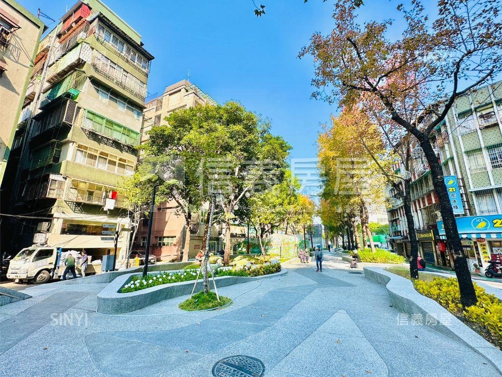 新☆近雙子星中山捷運住辦房屋室內格局與周邊環境