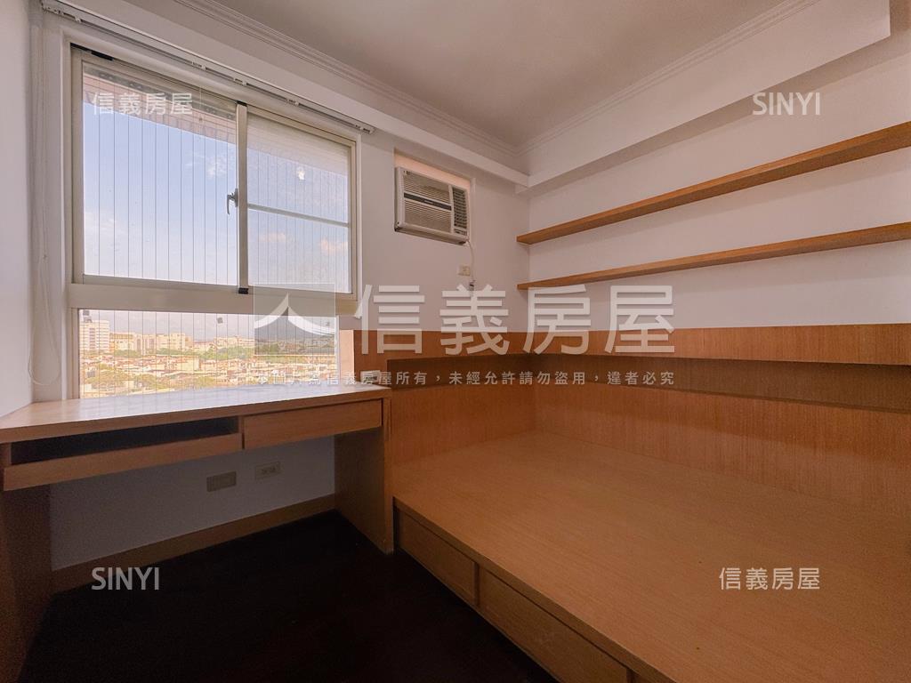楠加州高樓三房平車房屋室內格局與周邊環境