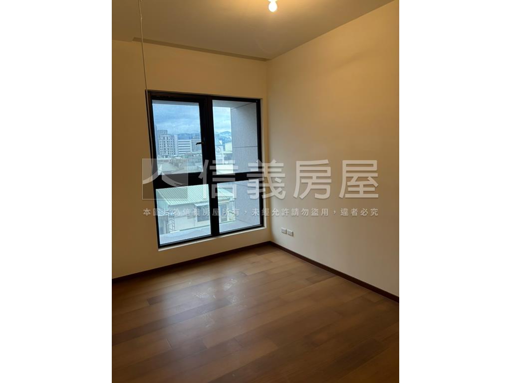 德運官鼎三房車位美屋房屋室內格局與周邊環境