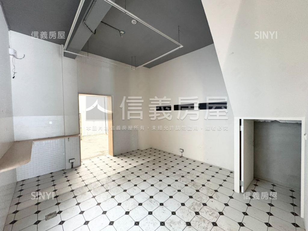 稀有！中國醫透天店面房屋室內格局與周邊環境
