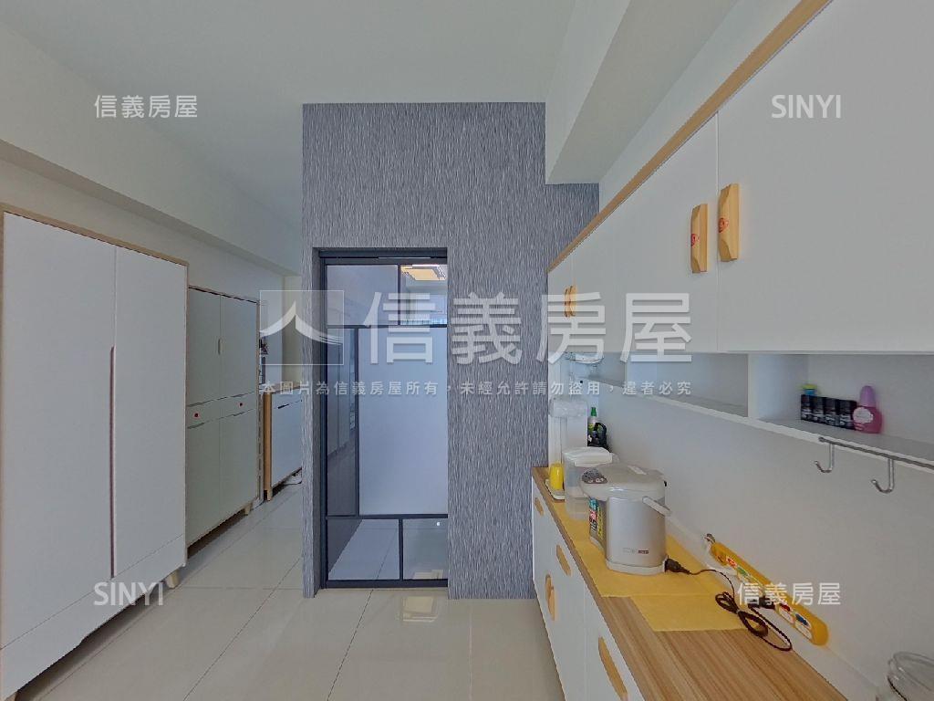 ○近和美高中三房房屋室內格局與周邊環境