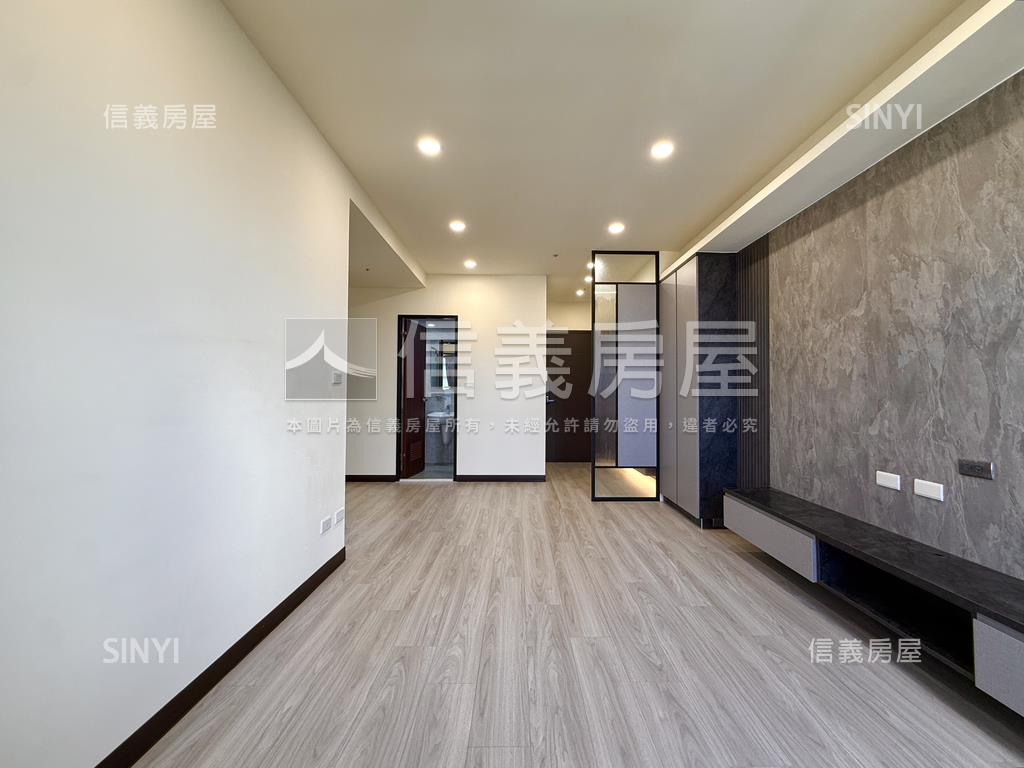 佳展兩房平車房屋室內格局與周邊環境