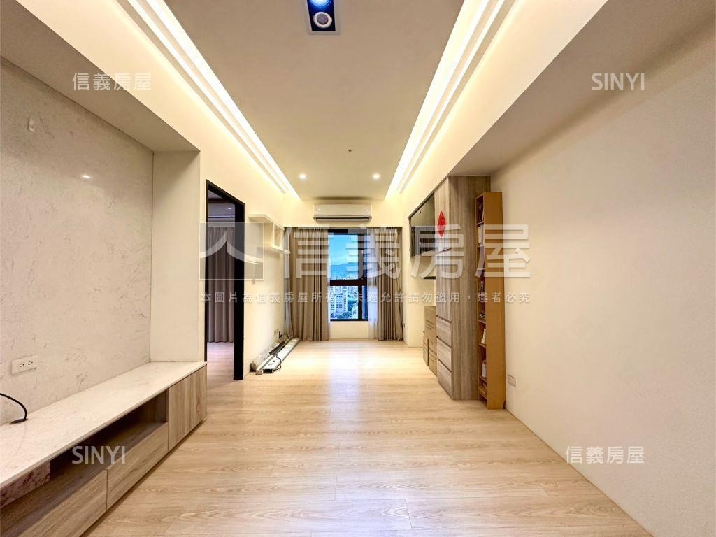 電梯兩房車位家傳之巔峰房屋室內格局與周邊環境