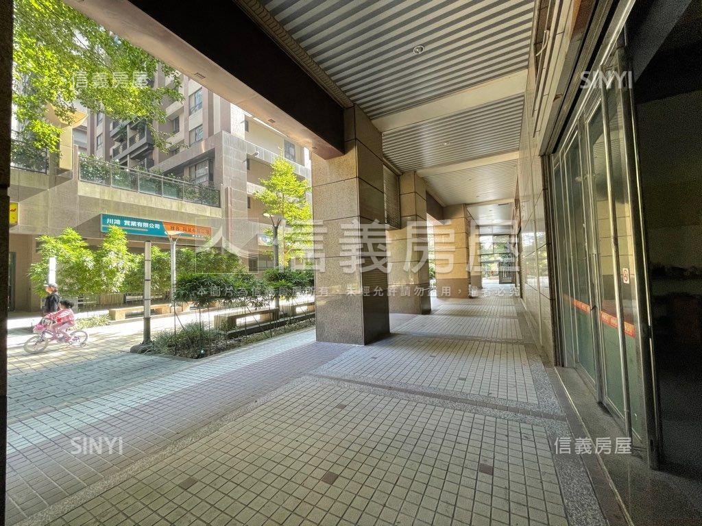 大學風呂黃金店面房屋室內格局與周邊環境