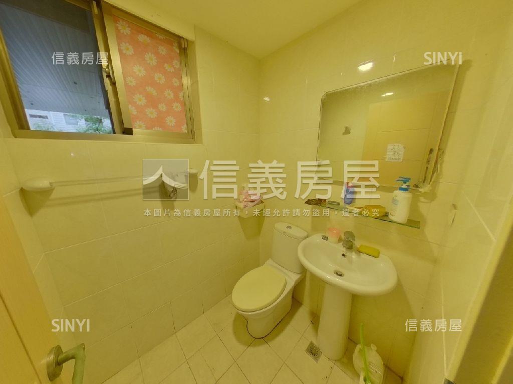 大學風呂黃金店面房屋室內格局與周邊環境