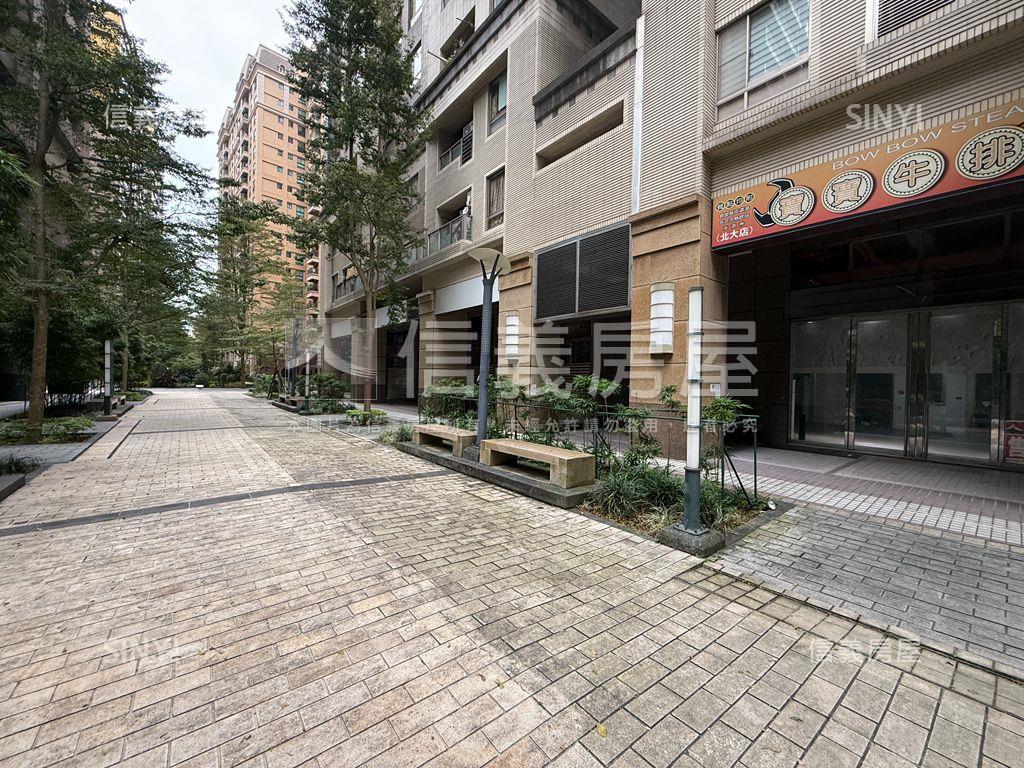 大學風呂黃金店面房屋室內格局與周邊環境