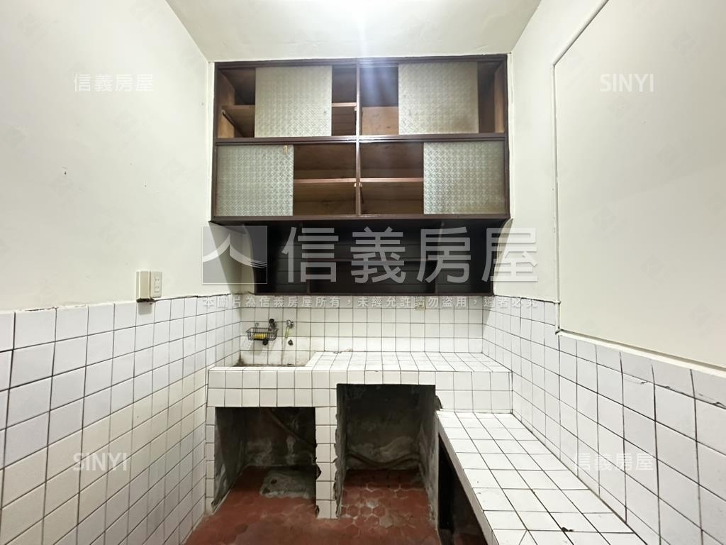 永安公園低總邊間大一樓房屋室內格局與周邊環境