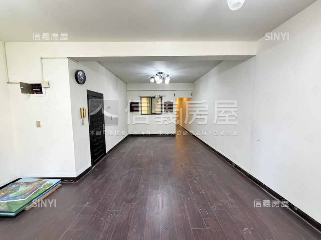 近捷運書香門第文教美寓房屋室內格局與周邊環境