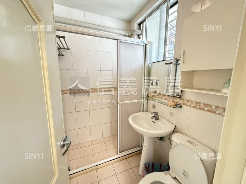 近捷運書香門第文教美寓房屋室內格局與周邊環境