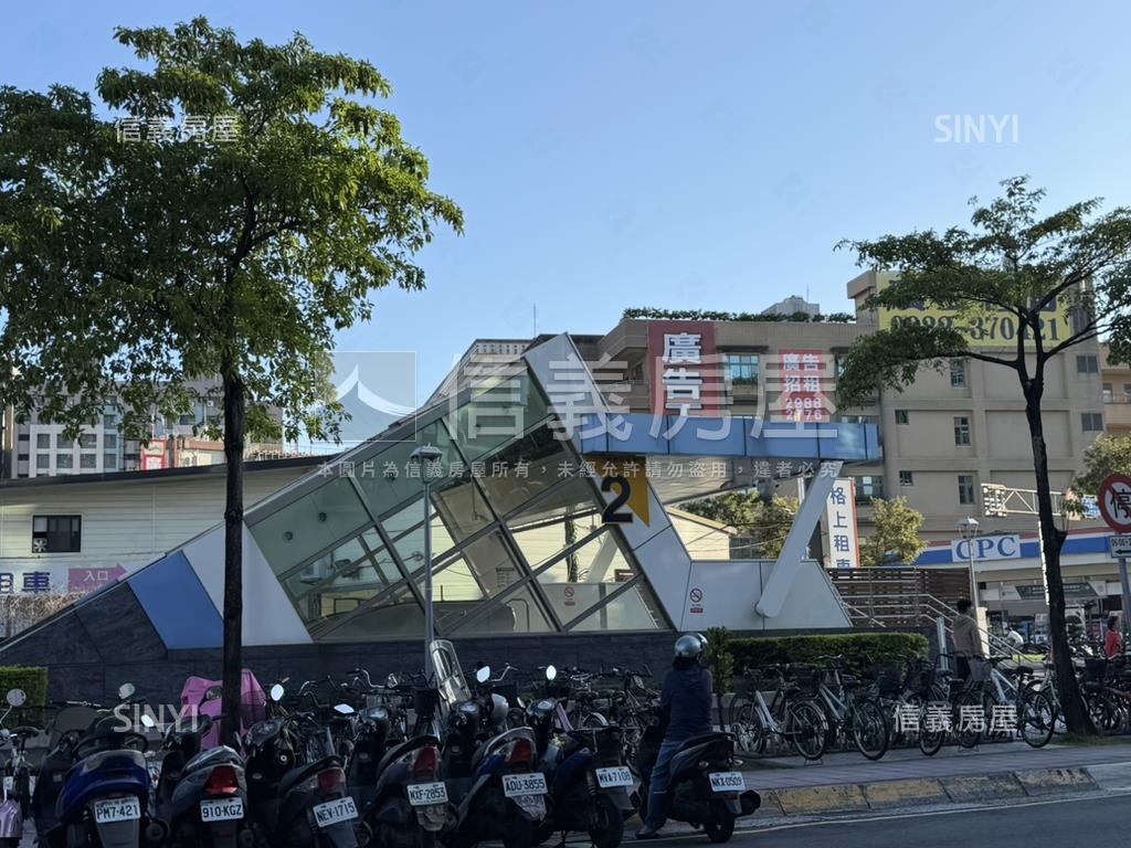 近捷運書香門第文教美寓房屋室內格局與周邊環境