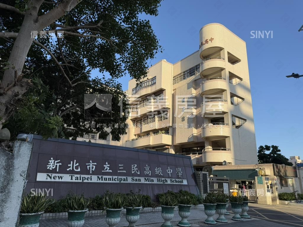 近捷運書香門第文教美寓房屋室內格局與周邊環境