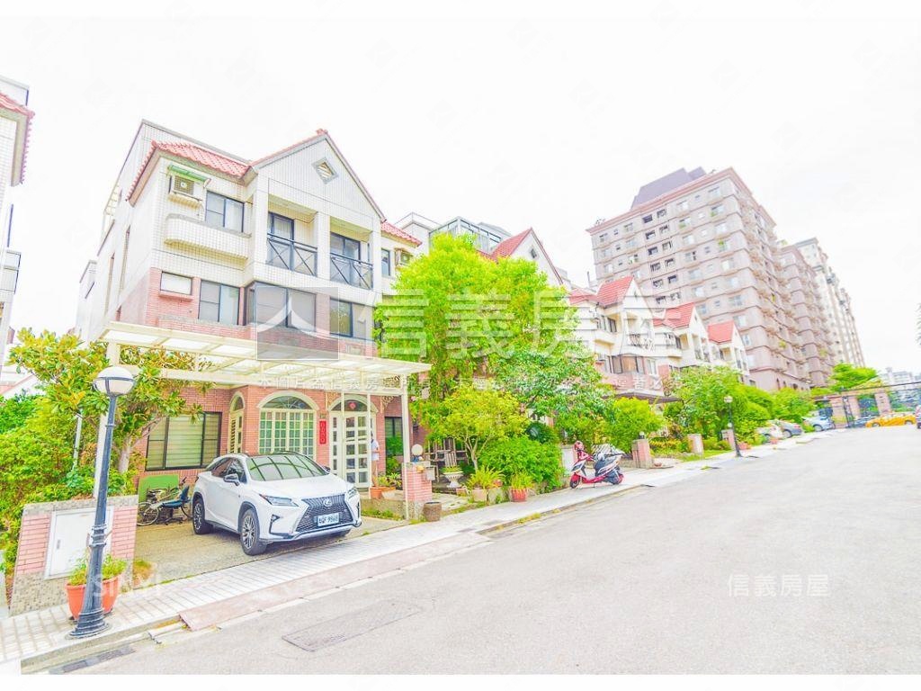 ☆國泰☆稀有雙併獨棟別墅房屋室內格局與周邊環境