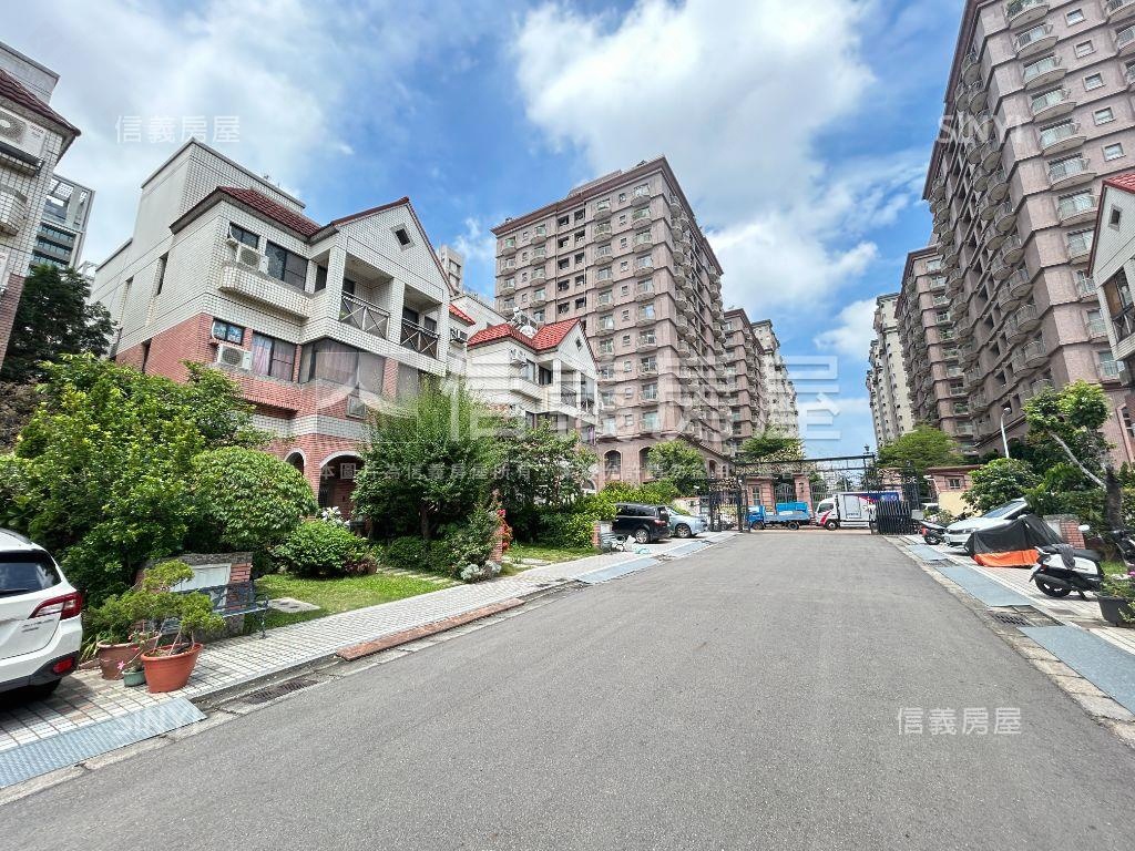 ☆國泰☆稀有雙併獨棟別墅房屋室內格局與周邊環境