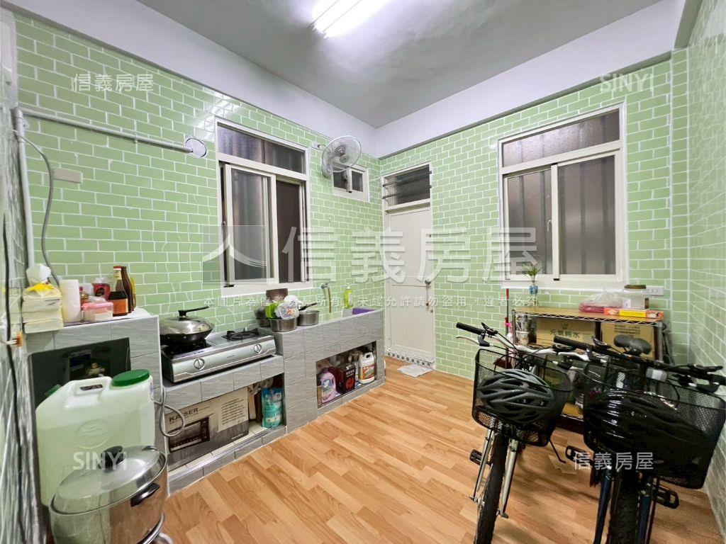 三民市場收租自住美透天房屋室內格局與周邊環境