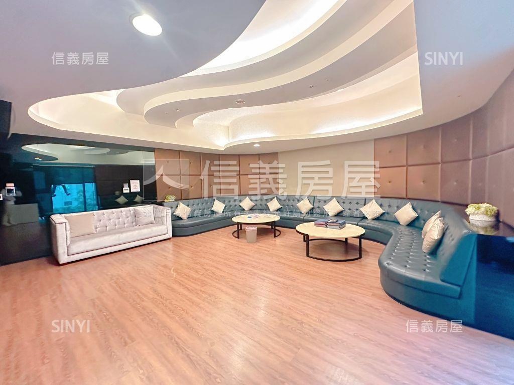 河岸第一排高樓豪邸景觀房屋室內格局與周邊環境