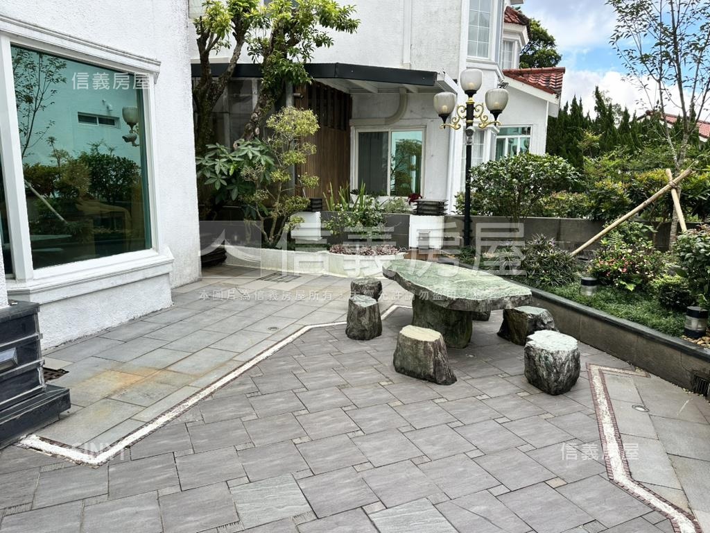 莫內花園庭院別墅房屋室內格局與周邊環境