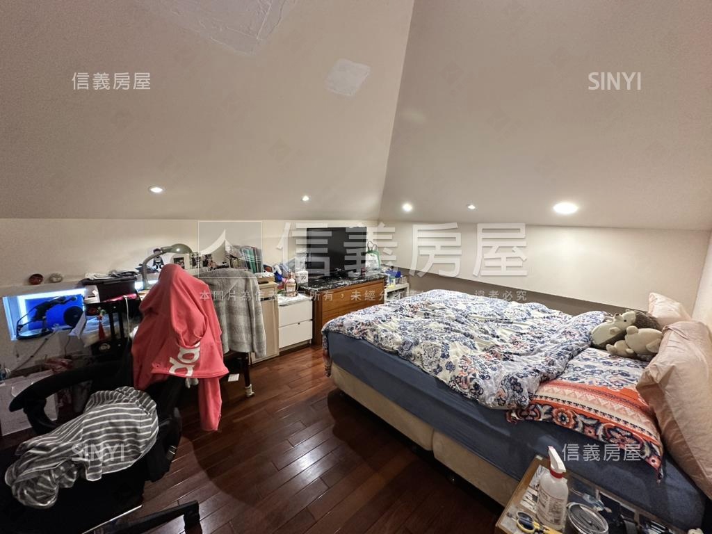 莫內花園庭院別墅房屋室內格局與周邊環境