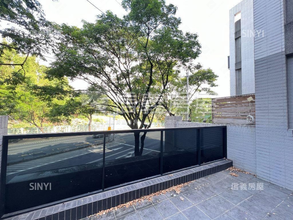 未來黃線Ｙ１透店房屋室內格局與周邊環境