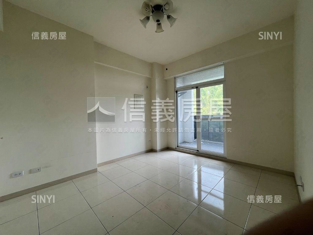 未來黃線Ｙ１透店房屋室內格局與周邊環境