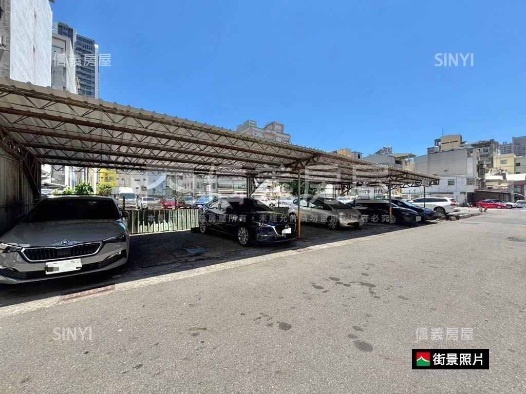 七賢二路傳家百坪商辦Ａ房屋室內格局與周邊環境