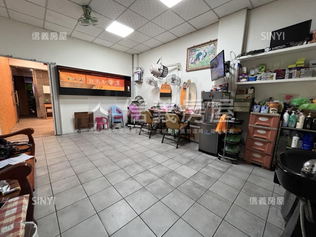 中興路大坪數透店房屋室內格局與周邊環境