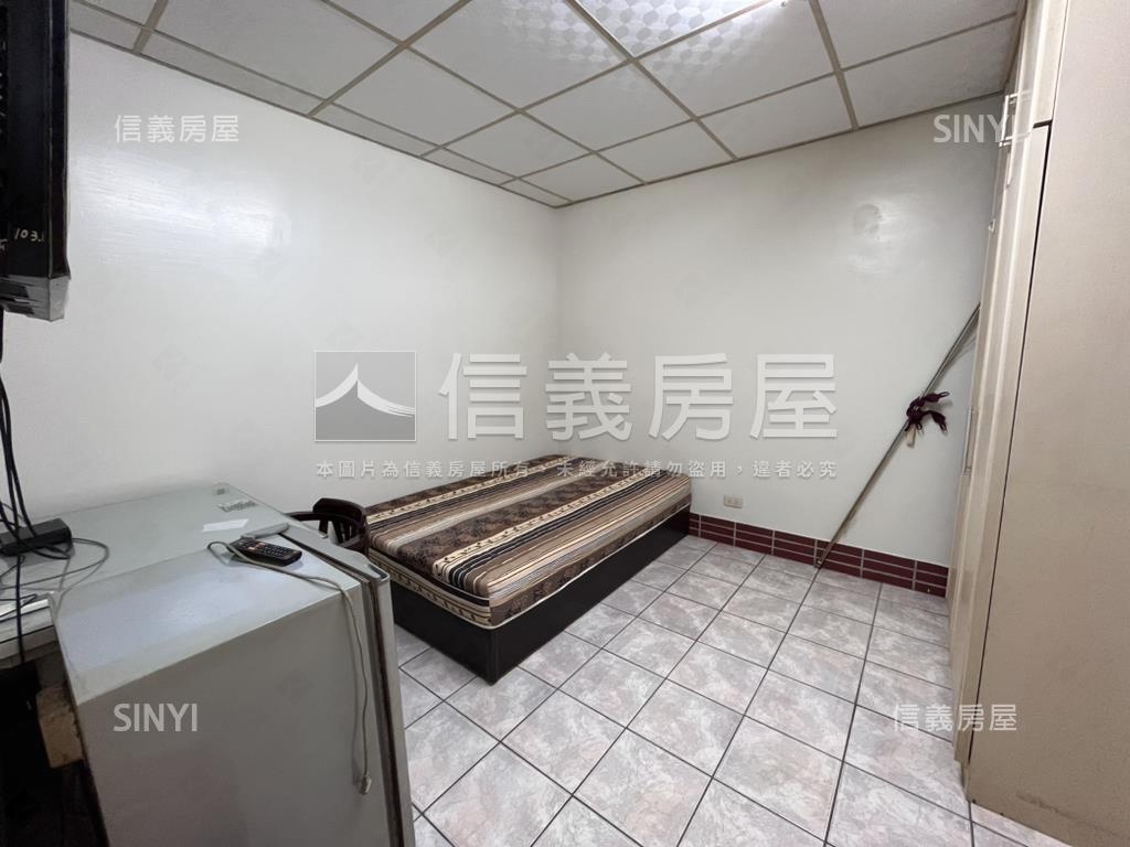 中興路大坪數透店房屋室內格局與周邊環境