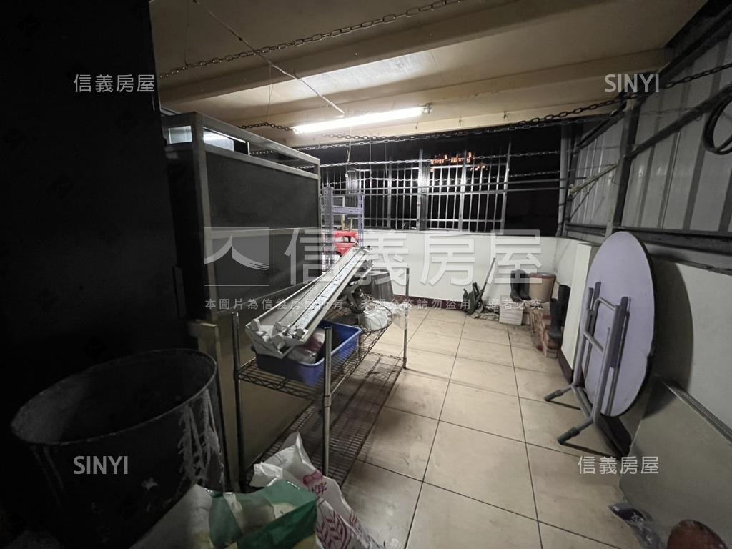 中興路大坪數透店房屋室內格局與周邊環境