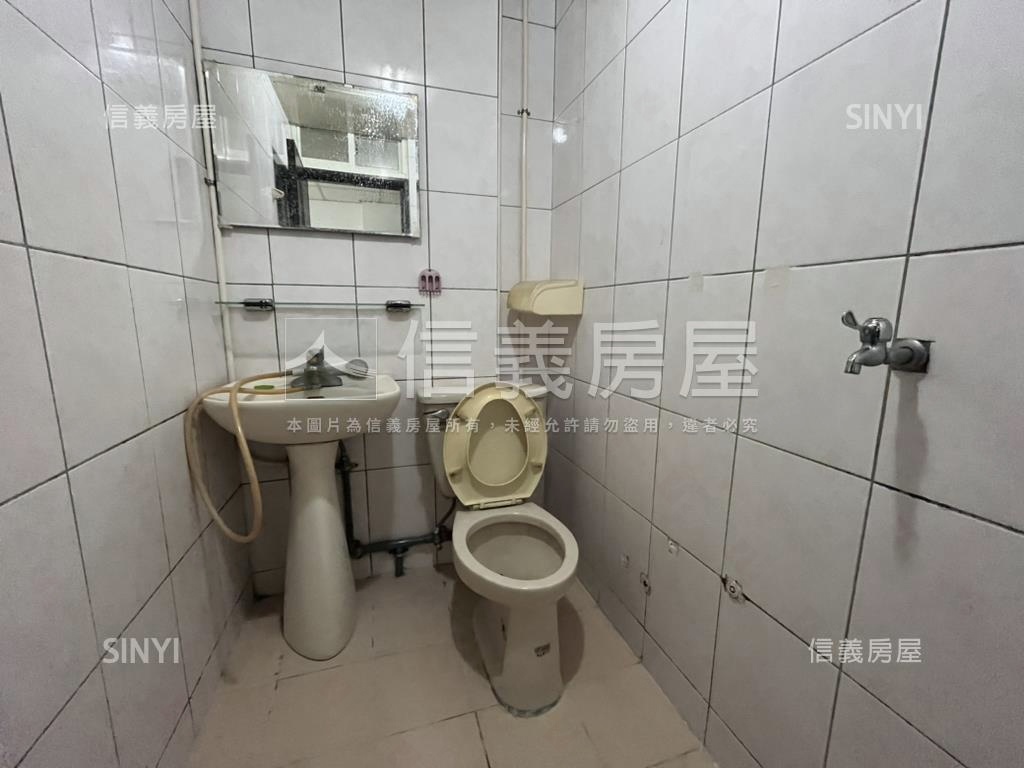 中興路大坪數透店房屋室內格局與周邊環境