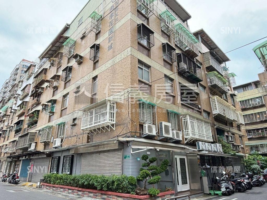 獨家。邊間方正時尚美２樓房屋室內格局與周邊環境