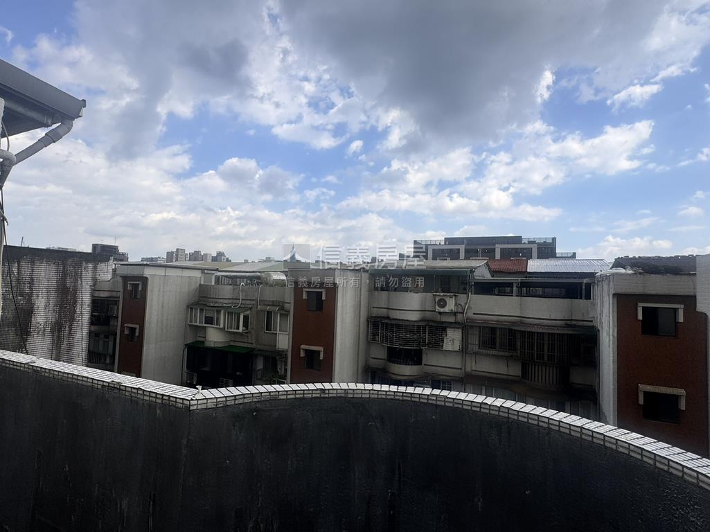 陽光三房方正美寓房屋室內格局與周邊環境