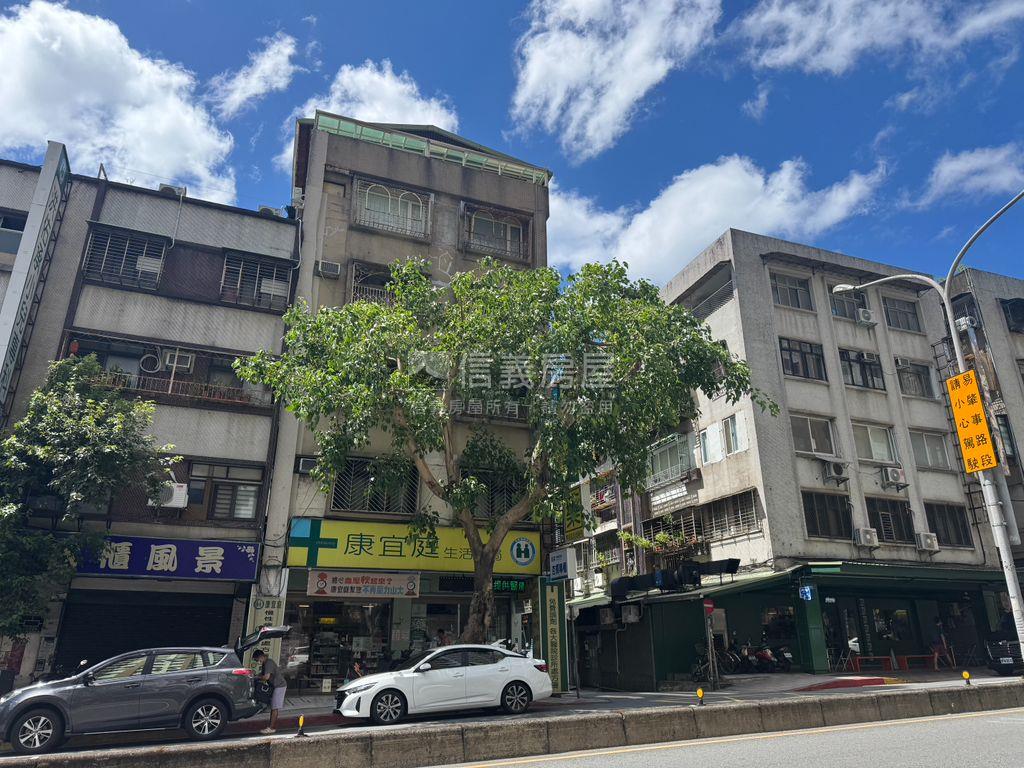 興隆實踐學區邊間三房房屋室內格局與周邊環境