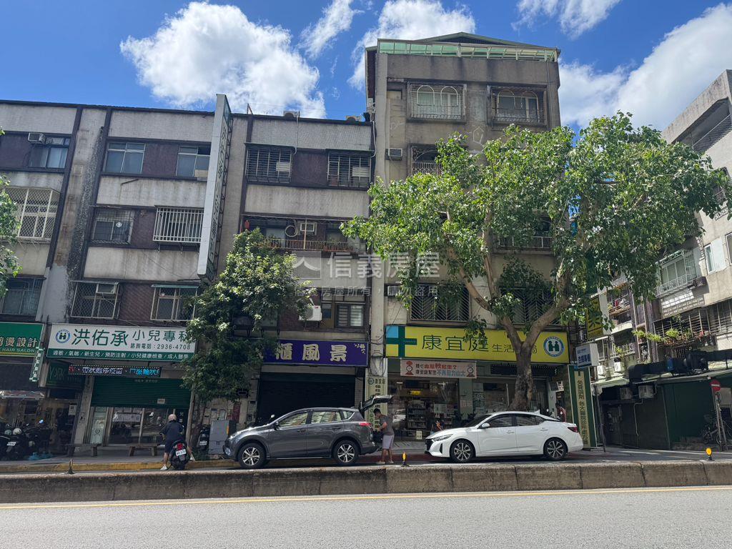 興隆實踐學區邊間三房房屋室內格局與周邊環境