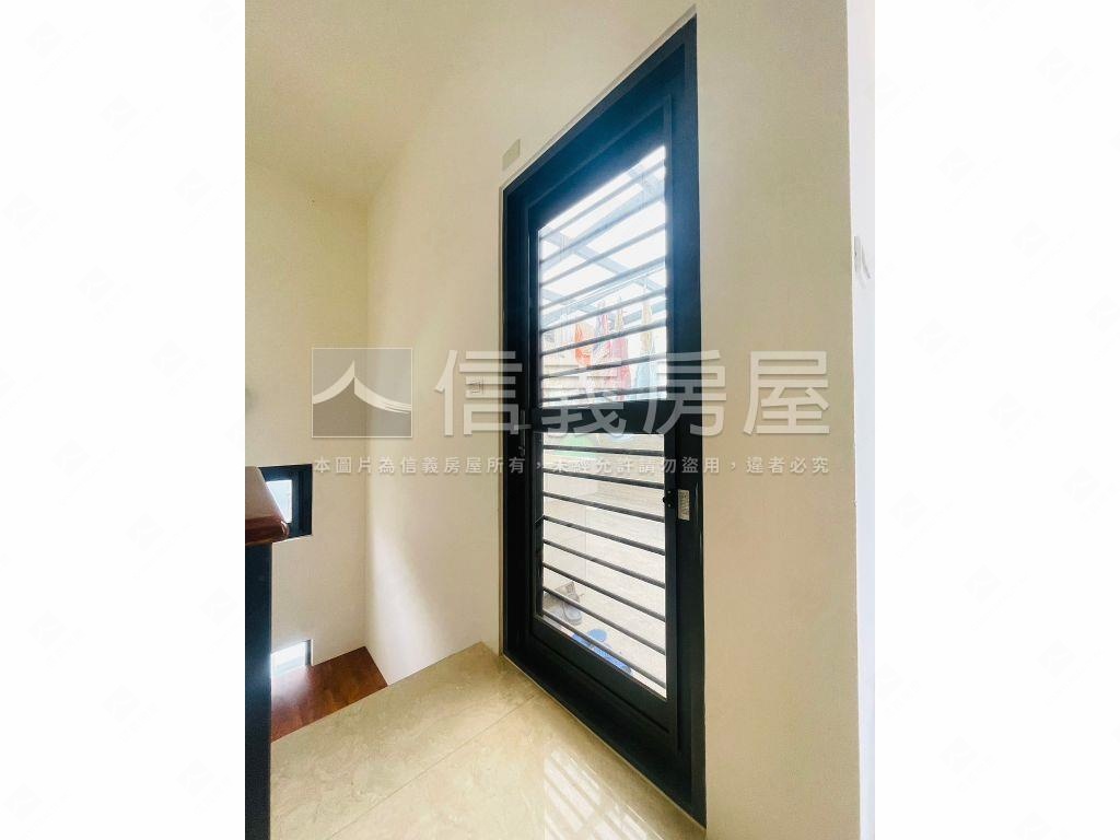 前庭後院電梯透天房屋室內格局與周邊環境