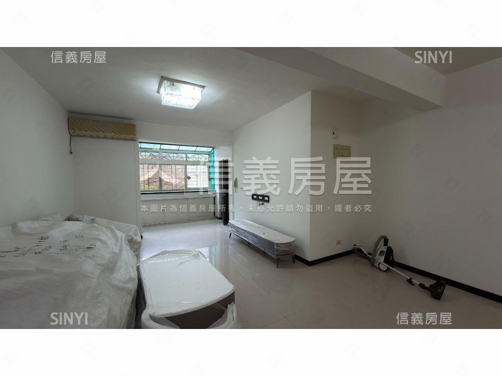 皇家２Ｆ方正大三房房屋室內格局與周邊環境