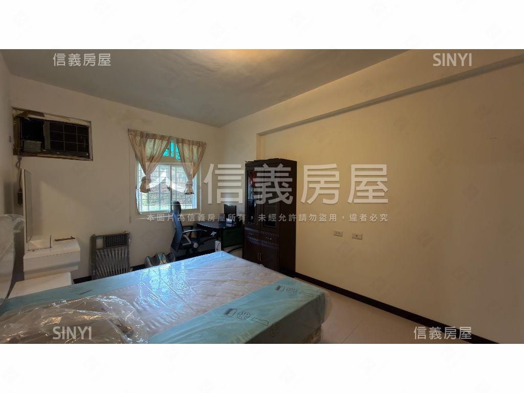 皇家２Ｆ方正大三房房屋室內格局與周邊環境